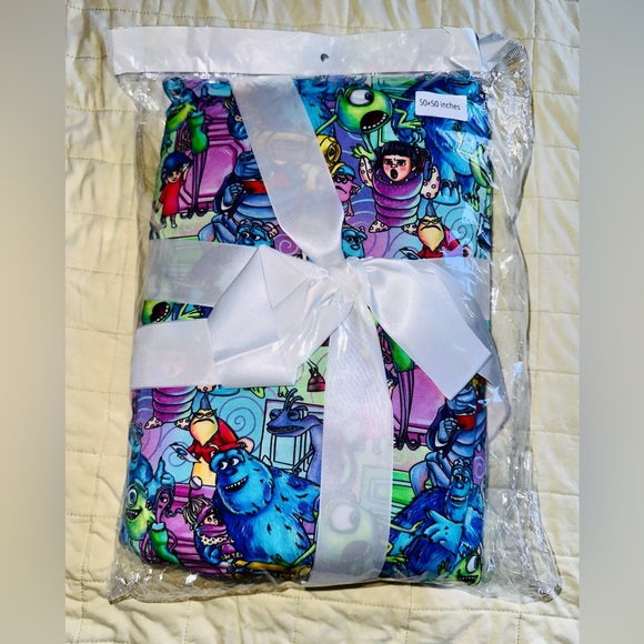 NIB Monster Inc Bamboo Blanket - Picture 4 of 4